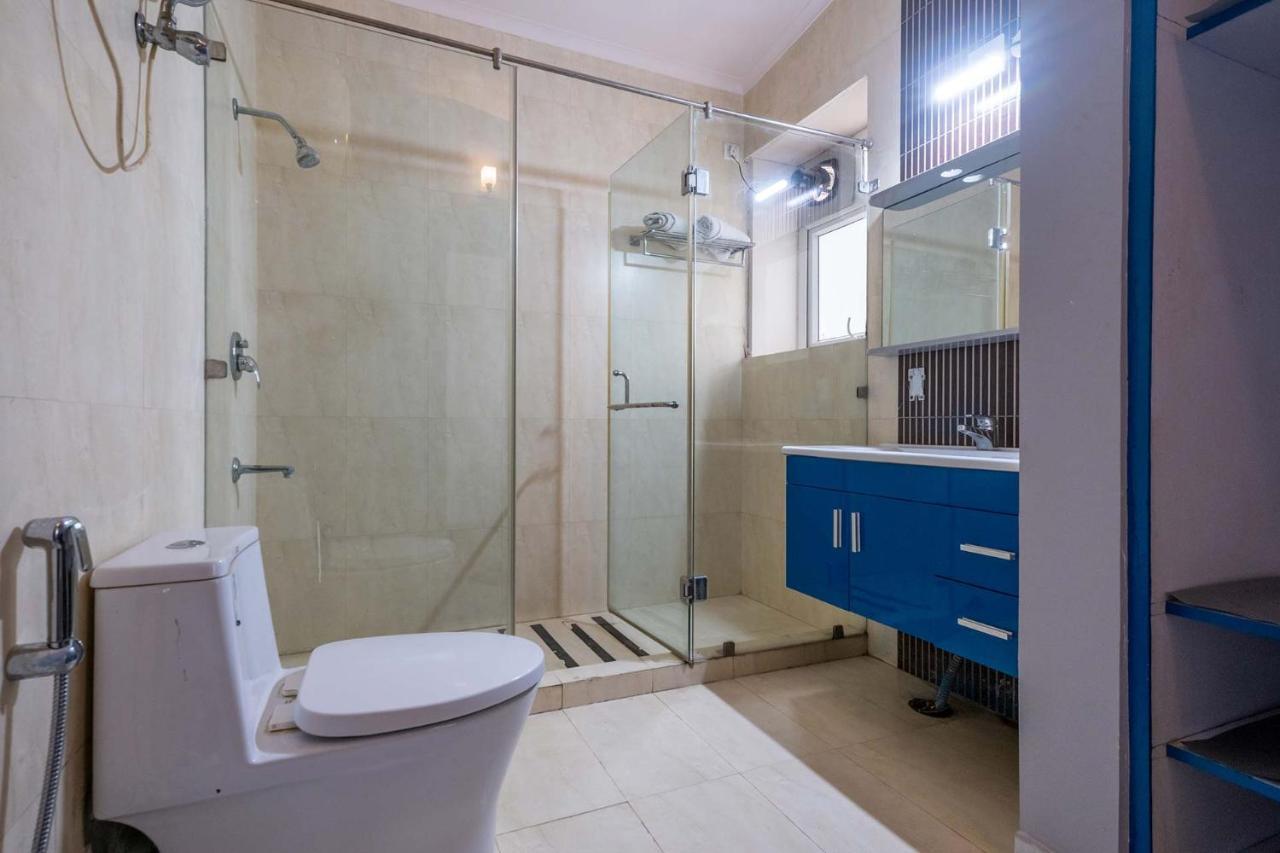 Stayvista At The Banyan Abode With Pool Table, Pet Friendly & Outdoor Pool Manesar Exterior photo