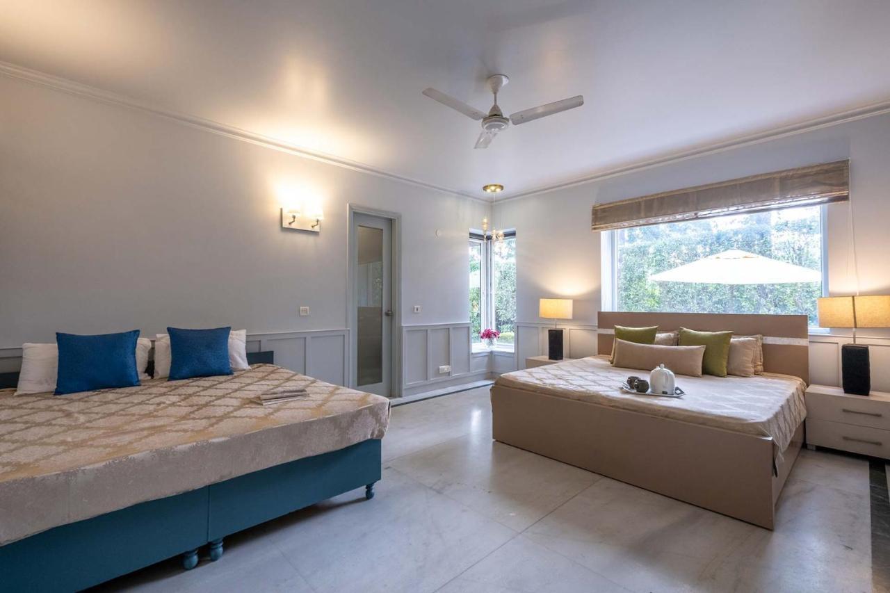 Stayvista At The Banyan Abode With Pool Table, Pet Friendly & Outdoor Pool Manesar Exterior photo